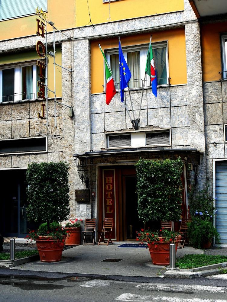 Hotel Corallo La Spezia Esterno foto
